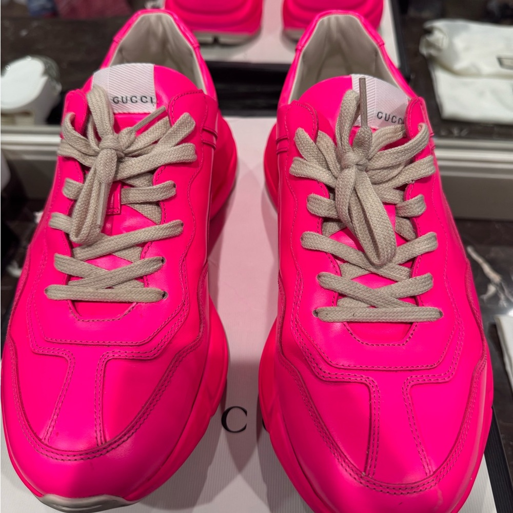 Gucci Rhyton Fluo Pink Sneakers